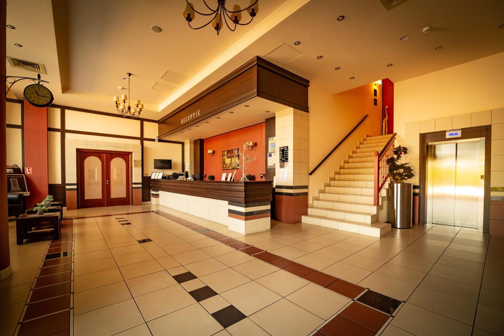 Hotel Aurelia Chisoda Екстериор снимка