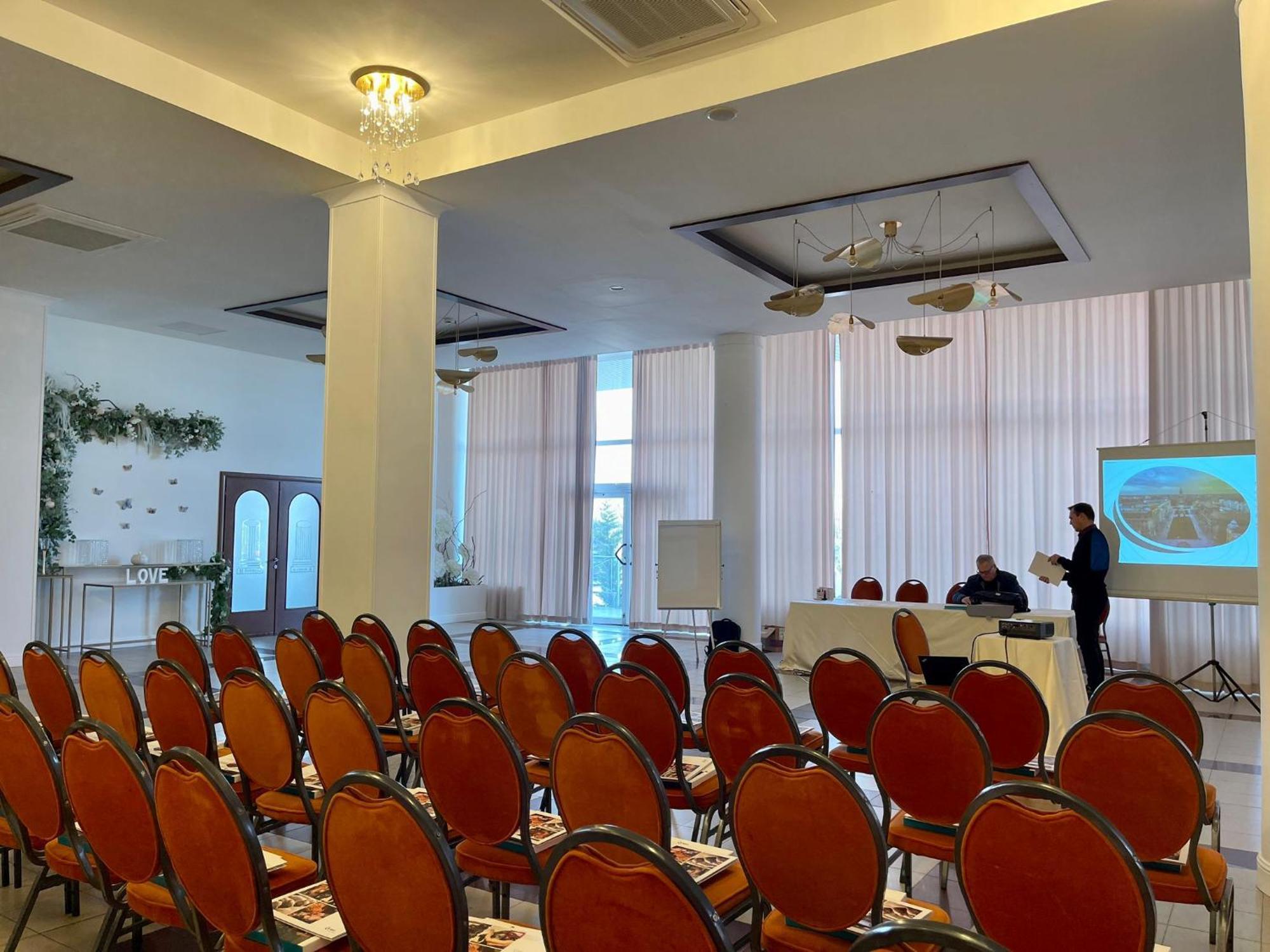 Hotel Aurelia Chisoda Екстериор снимка